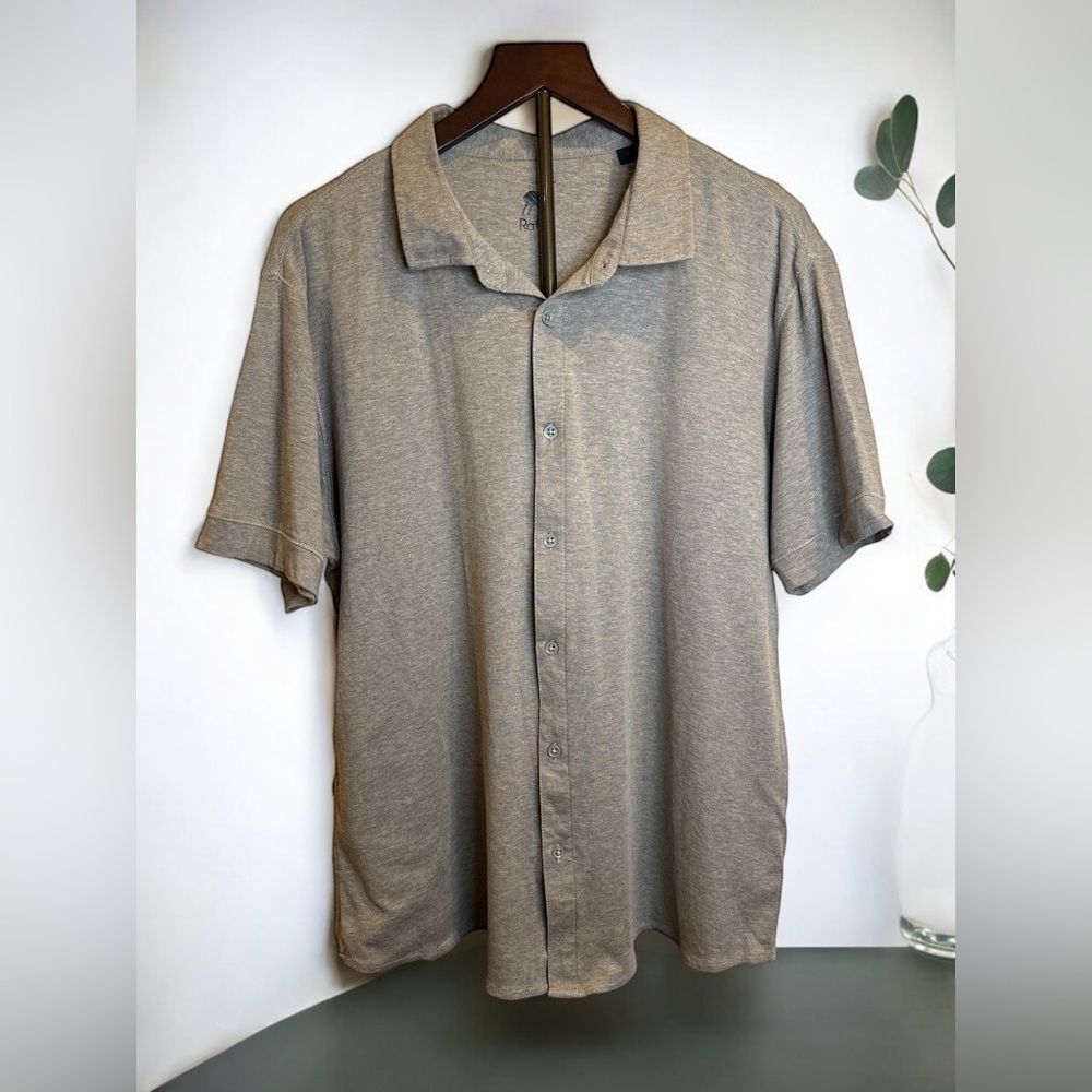 RAFFI Men’s Tan Casual Button Down Shirt Lightweight and Versatile Size XL